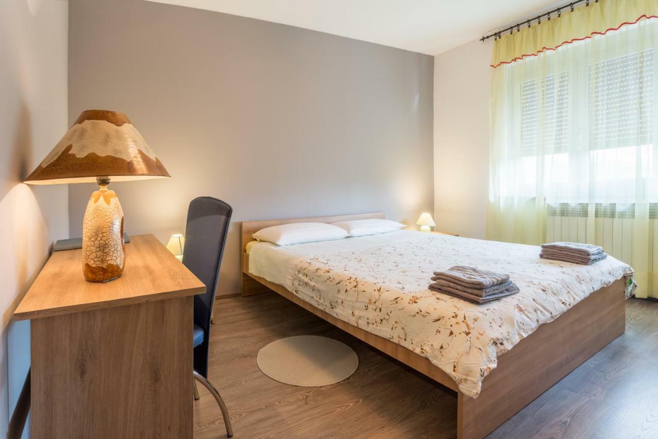 Apartment Dean Умаг Экстерьер фото