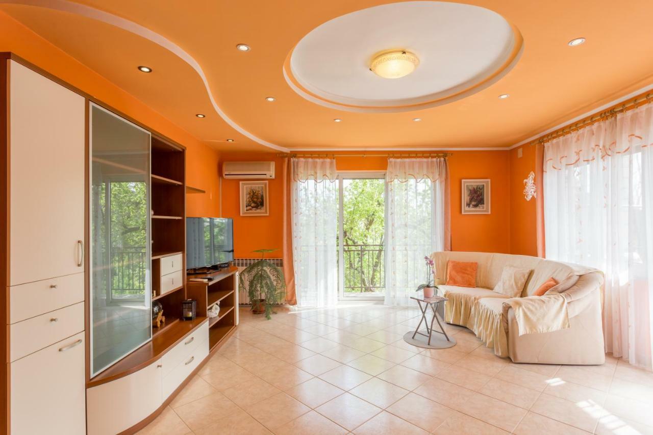 Apartment Dean Умаг Экстерьер фото